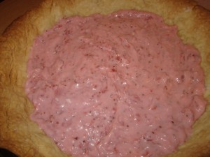 Spread cream cheese mixture over cooled crust